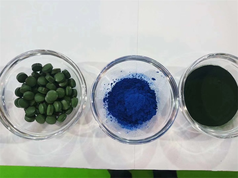 ���(l��i)�B(y��ng)ֳ�ӹ��N(xi��o)�� �a(ch��n)Ʒչʾ